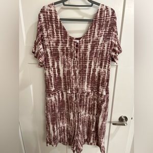 Lularoe Xanthe Romper Sz L (XL-2X)